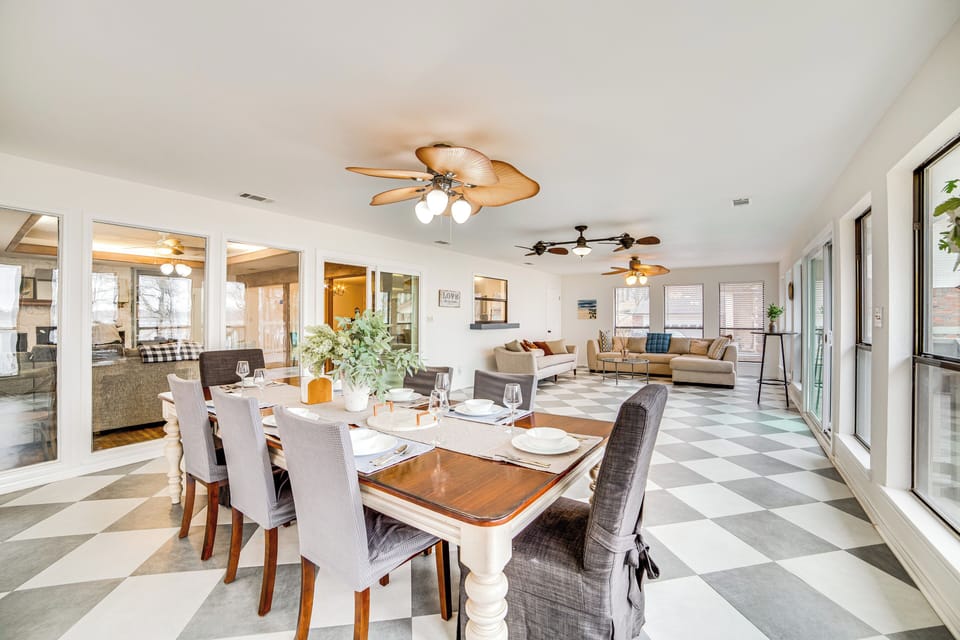 Sunroom | Main Level
