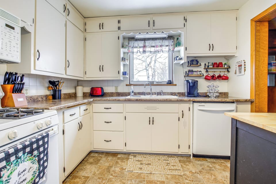 Kitchen | Keurig Coffee Maker