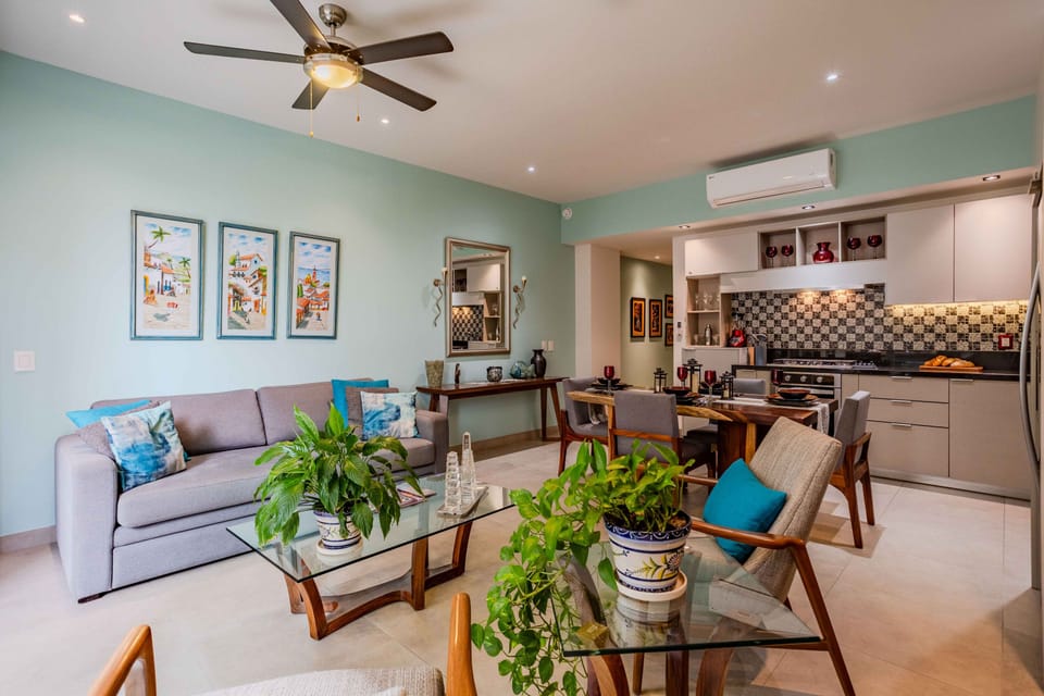 Condo - Image 10