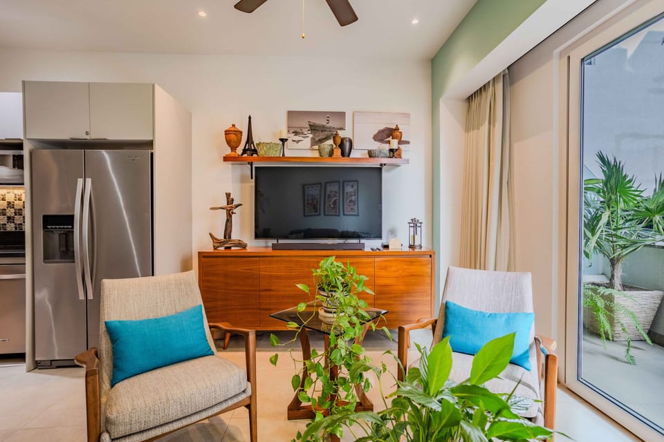 Condo - Image 7