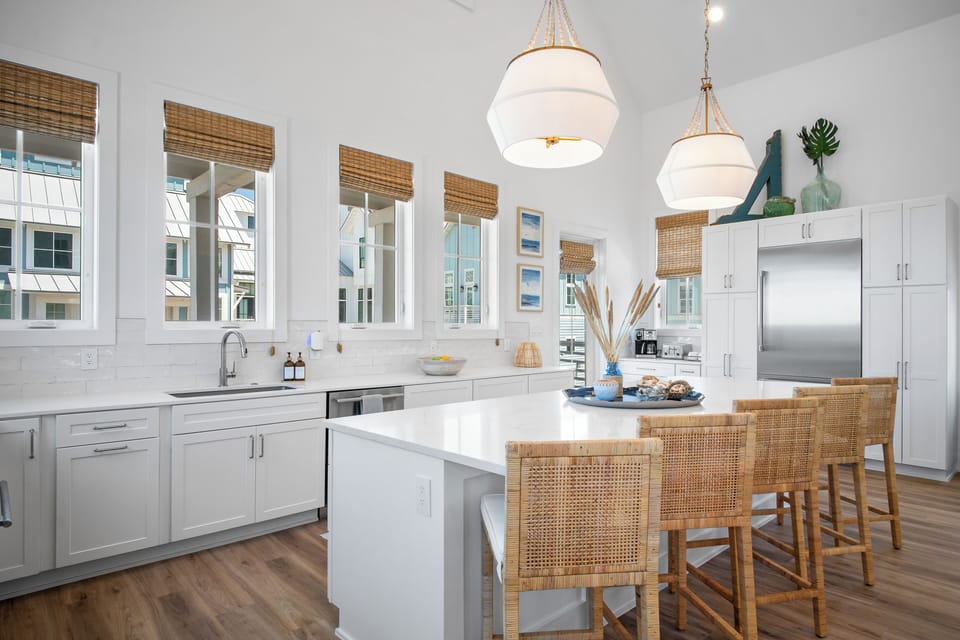 Kitchen, 2nd Floor