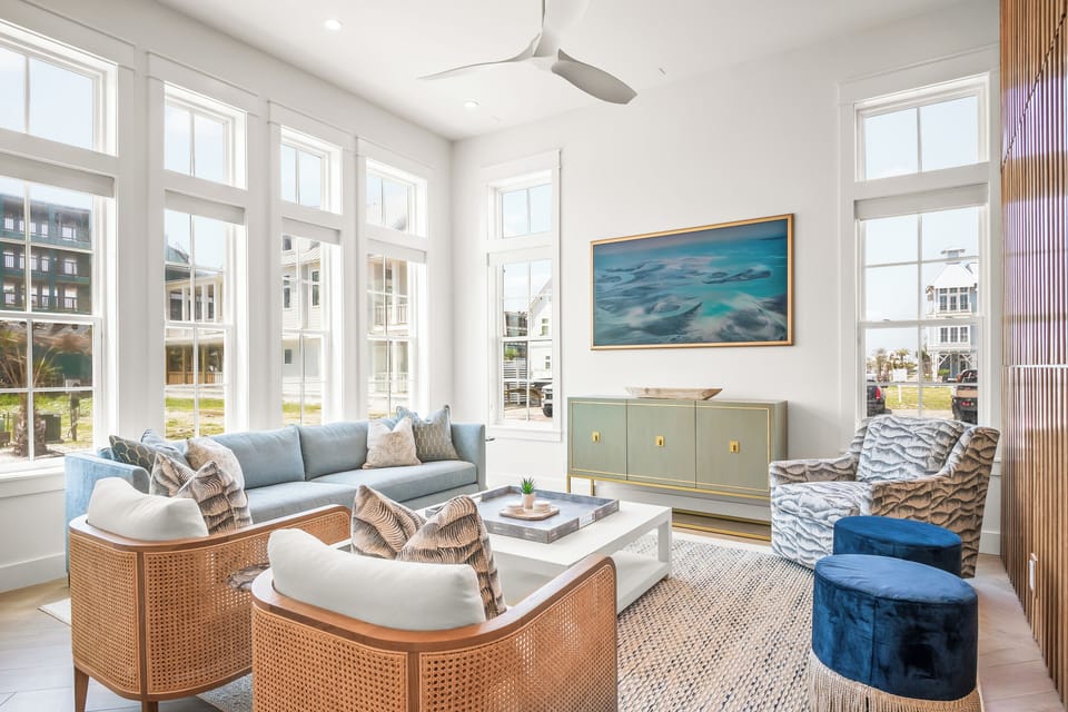 Main Living Room, 1st Floor