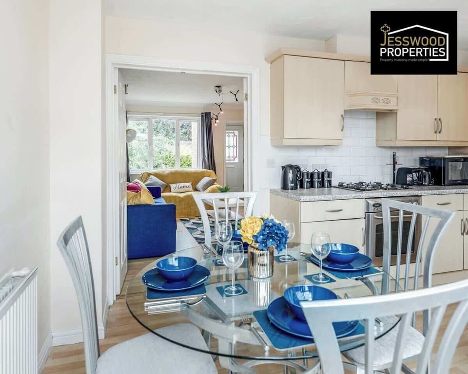 Dining at Jesswood Properties Short Lets & Serviced Accommodation
