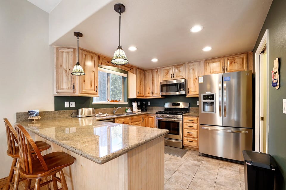 Updated and fully stocked kitchen