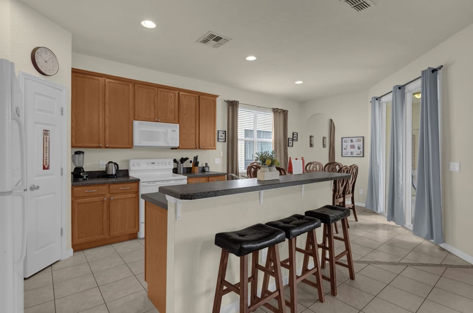 Breakfast Bar Area
