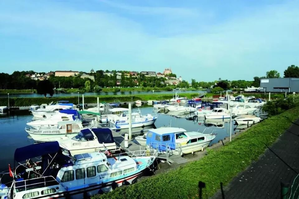 Marina