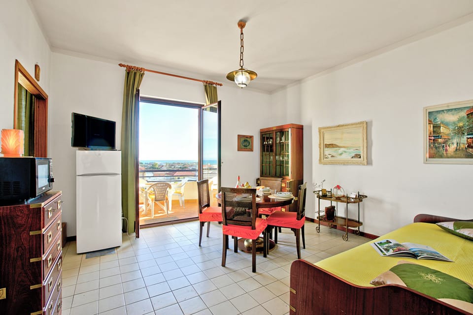 Living and dining room