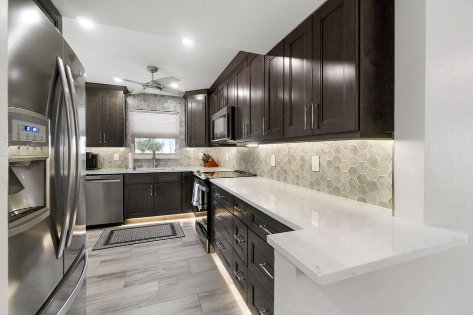A beautiful and functional kitchen.