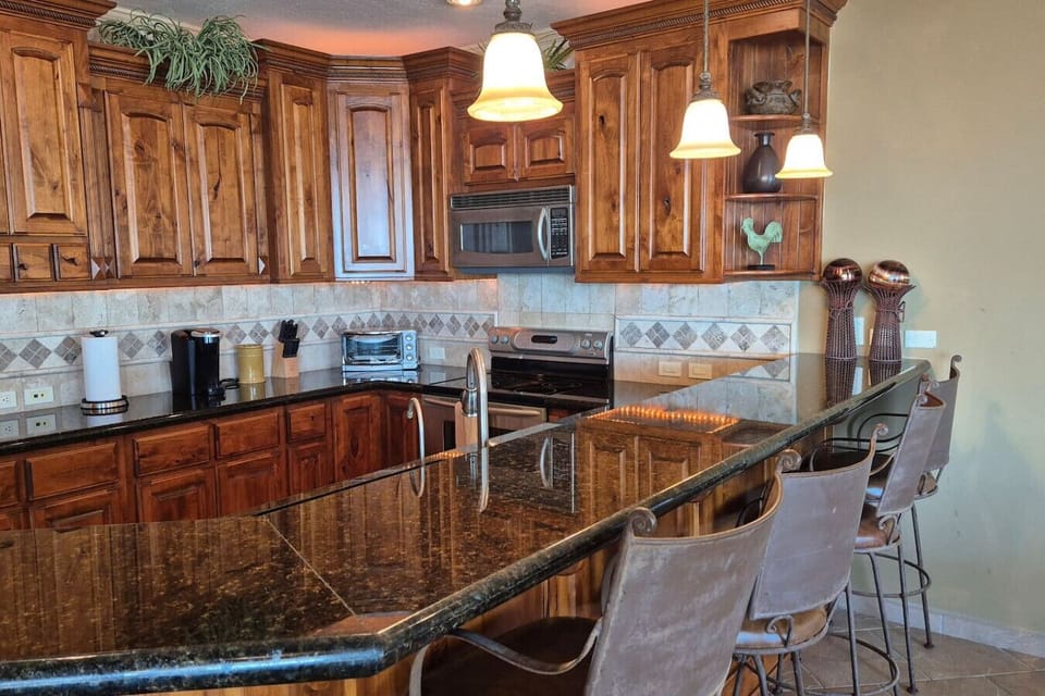 Fully equipped kitchen