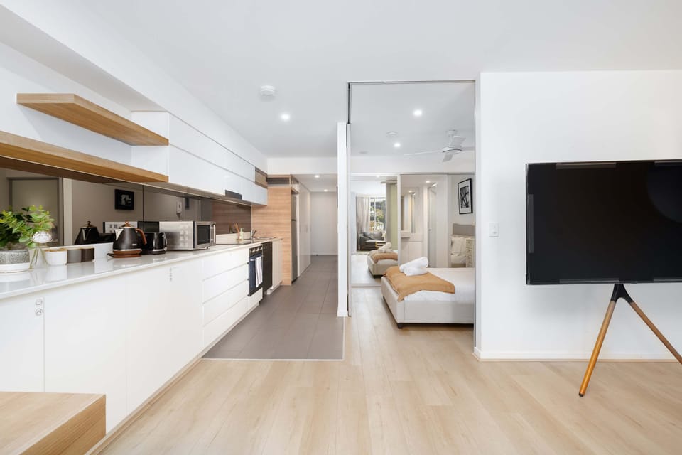 Living & Kitchen area