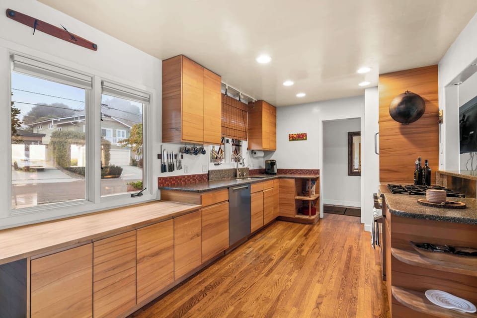 Well-equipped kitchen with plenty of prep space