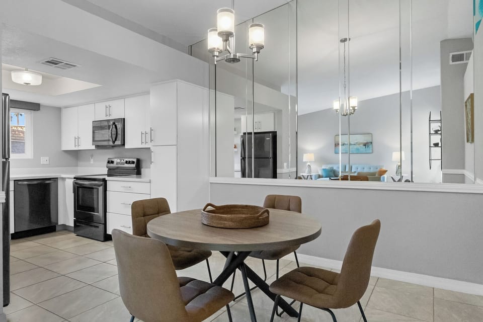 K0485 - Dining room-Kitchen