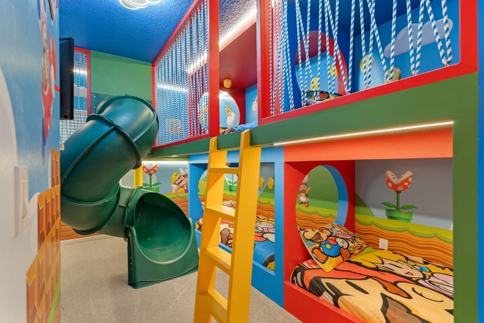 Super Mario bedroom