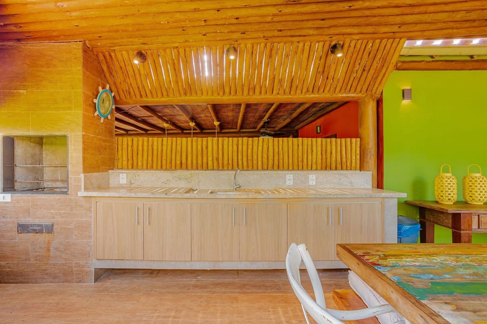 BBQ facilities,Balcony / Terrace