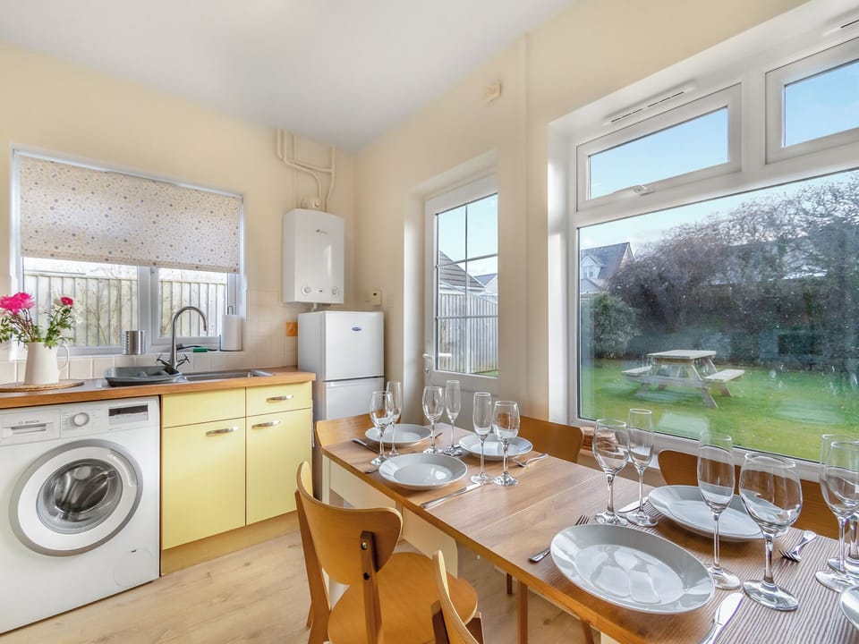 Kitchen/diner | Arosfa, St Davids