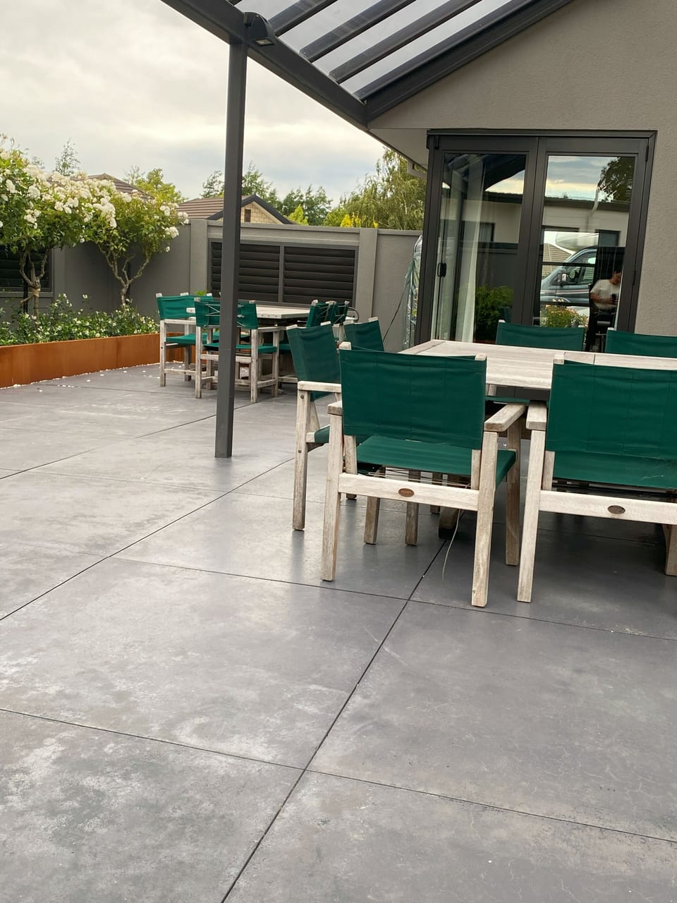Entertainment Area - Patio