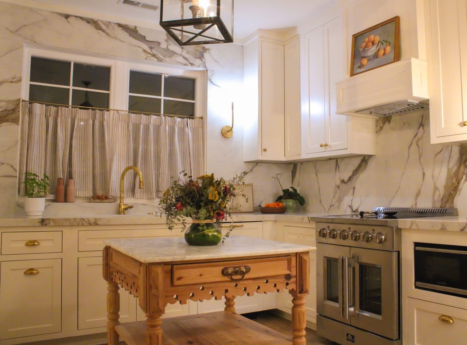 If cooking is your thing, please enjoy our Forno oven and cook top.