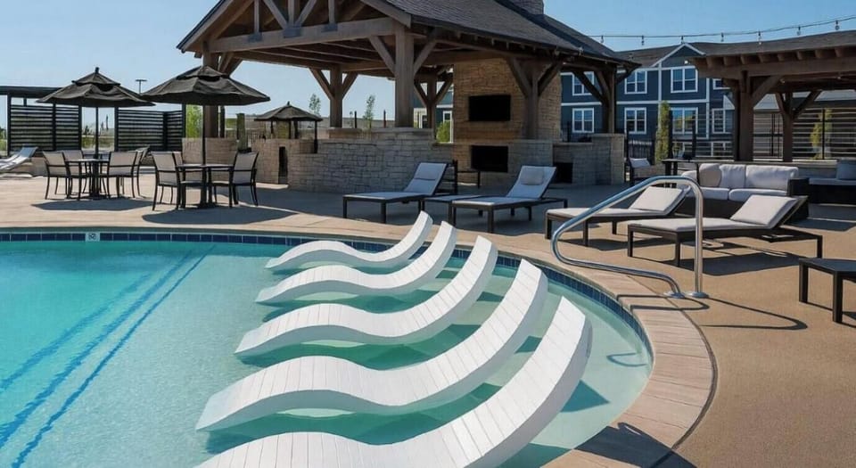 pool 1