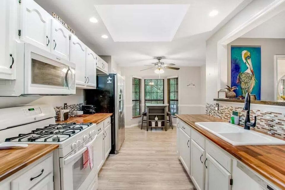 The fully equipped kitchen has everything you need to whip up delicious meals, from modern appliances to plenty of counter space.