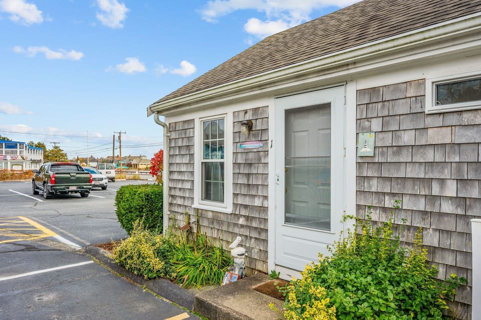 Welcome to Cottage 1 - Coastal Haven