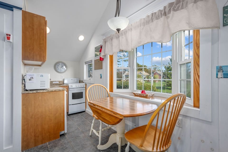 Dining area for 2