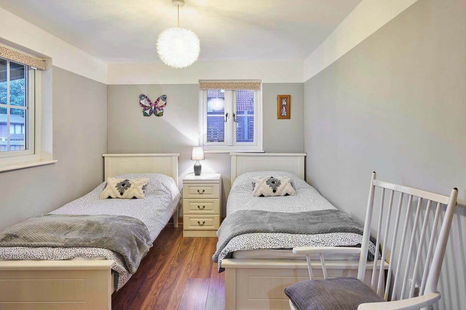 Dovecote View, Erpingham - Host & Stay