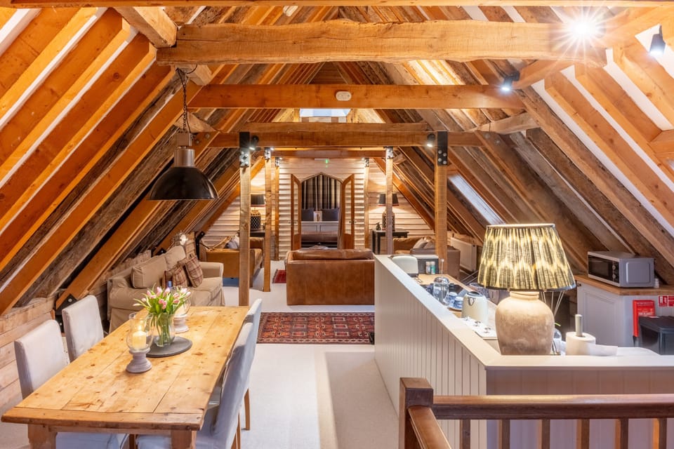 First floor: Spacious living areas on the first floor of the Hayloft
