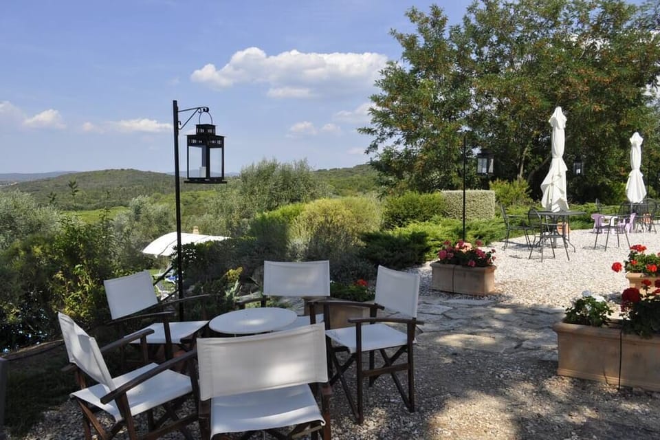 Common area - back terrace