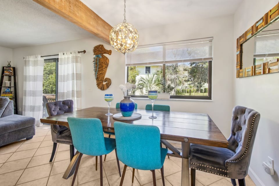 M4 Forest Ridge Dining Area 2