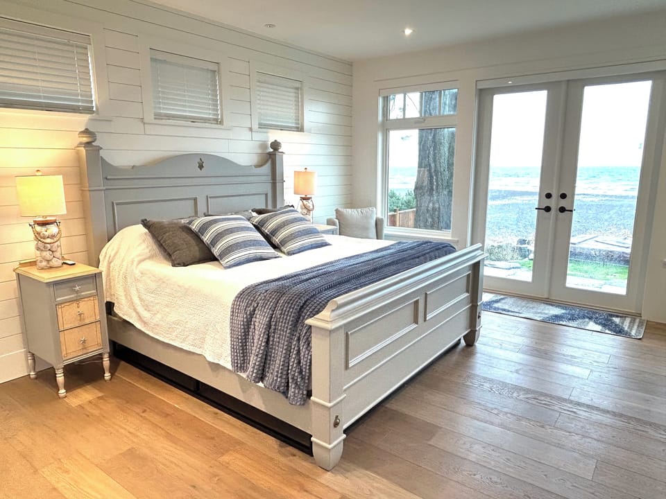 King sized bed
