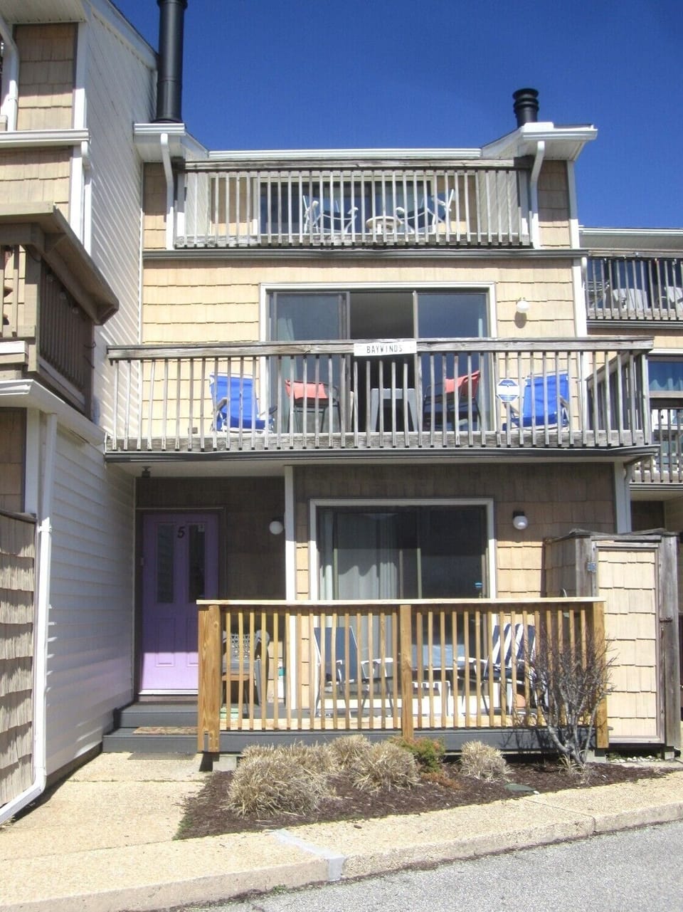 Welcome to 5 Baywinds