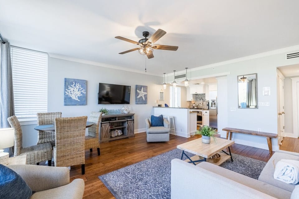 Open Living Room to dining and kitchen