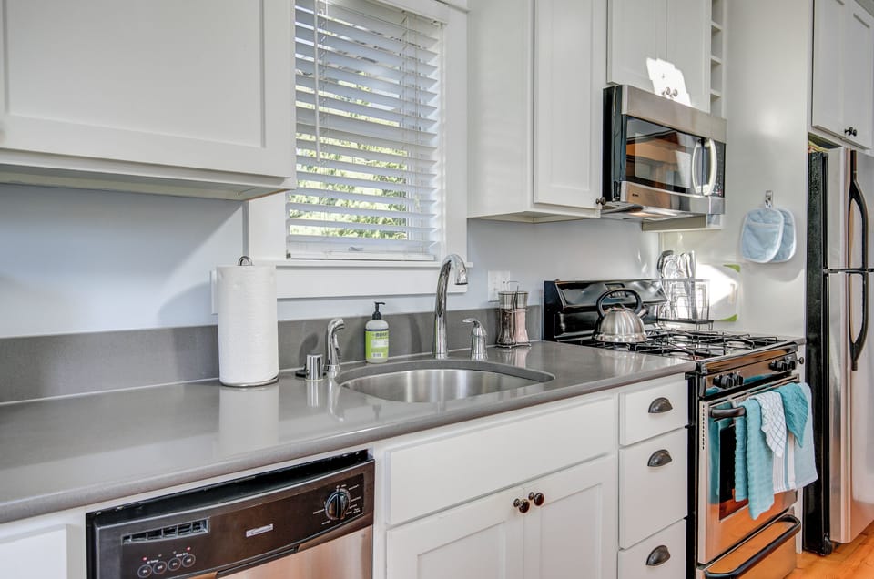 Fully stocked kitchen. 