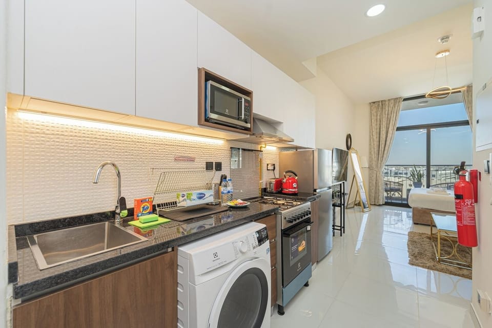 Fully equipped kitchen