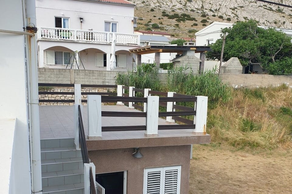 Terrace 1
