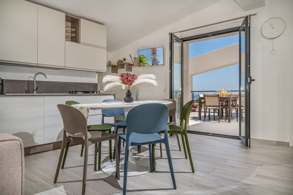 Kitchen, Living Room