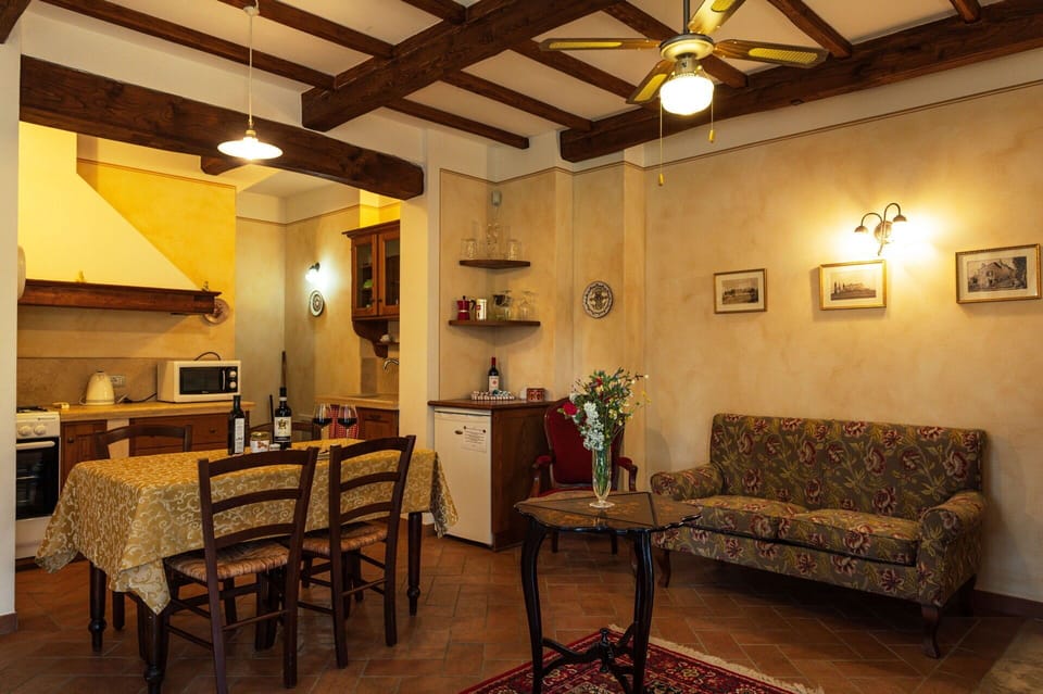 Furniture, Interior Design, Wall, Flooring, Wood, Ceiling, Floor, Room, Light Fixture, Lighting