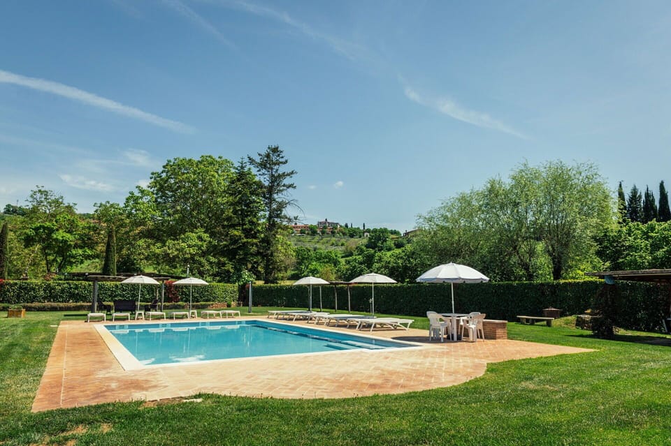 Tree, Swimming Pool, Shrub, Resort, Garden, Eco Hotel, Landscaping, Shade, Plantation, Hacienda