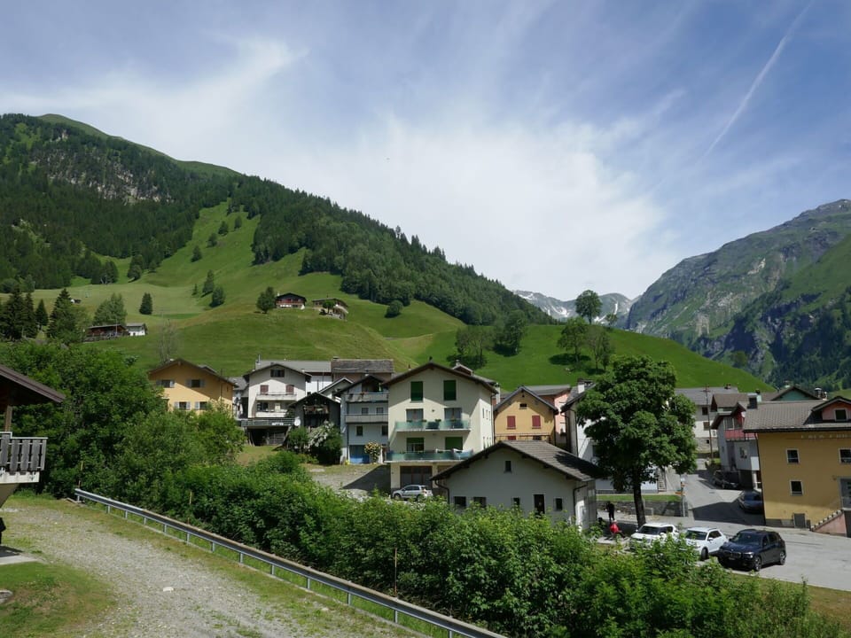 Mountainous Landforms, Building, House, Mountain, Hill, Residential Area, Landscape, Mountain Range, Home, Highland