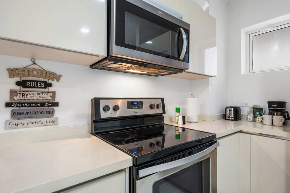 Fully equipped kitchen