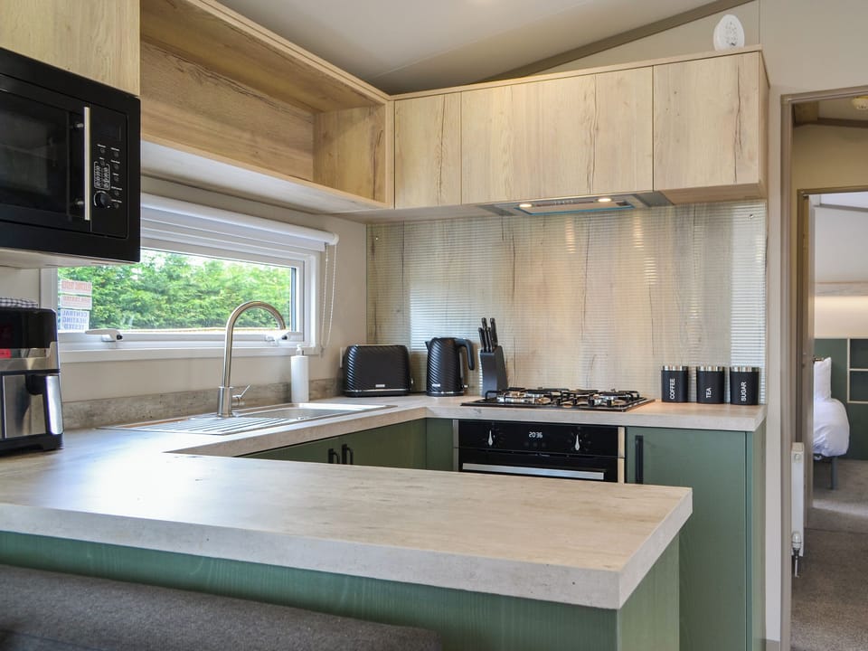 Kitchen | Pine Meadows Retreat - Harwood Properties, Wilberfoss