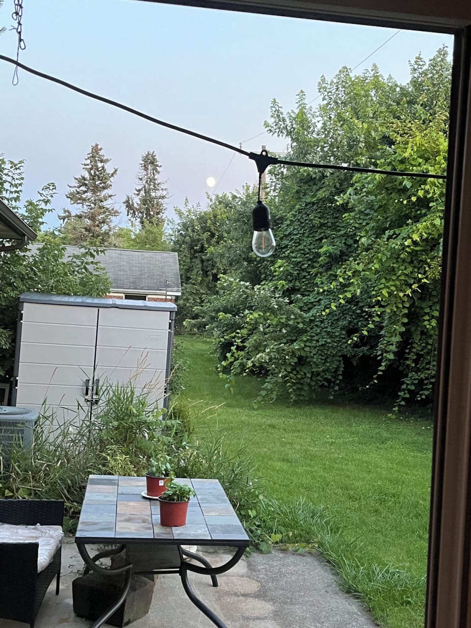 Outdoor dining