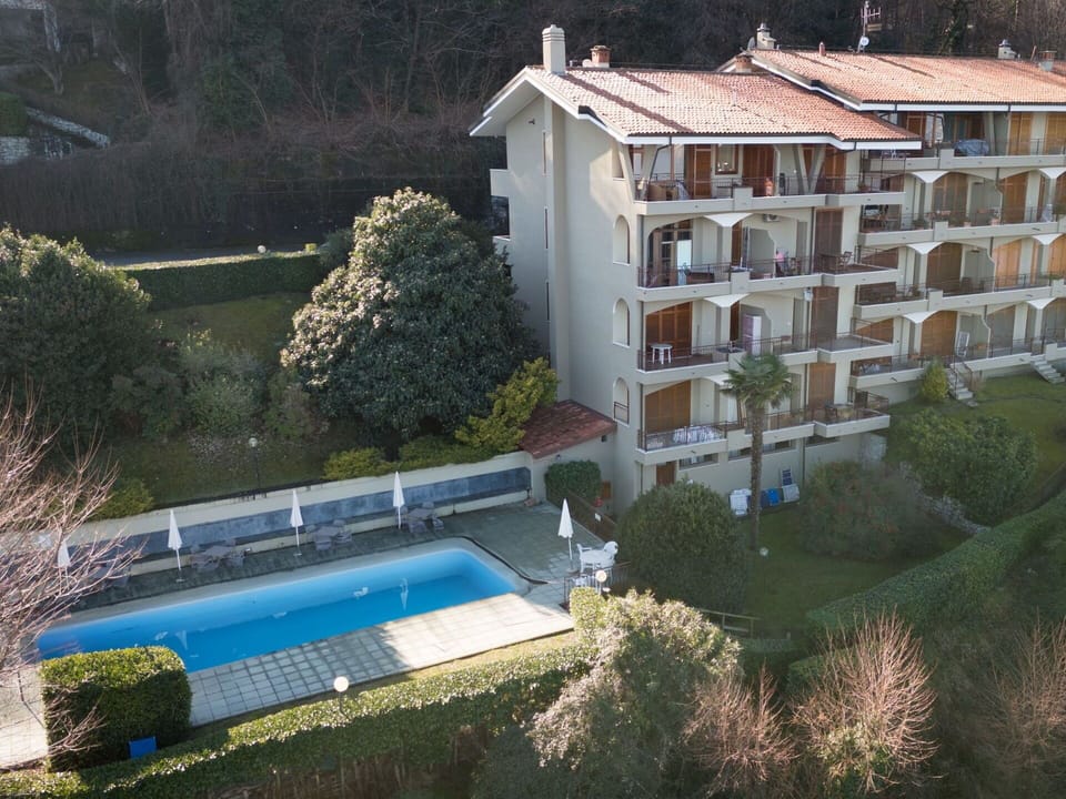 Residential Area, Home, Balcony, Resort, Apartment, Swimming Pool, Villa, Estate, Hacienda, Eco Hotel