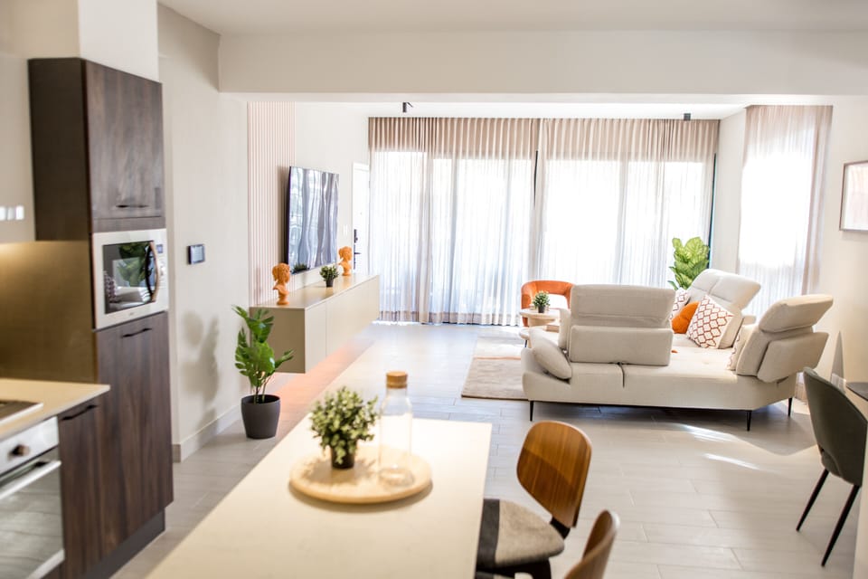Apartment view. 156 Square meters of space.