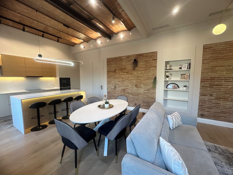 Entertainment space