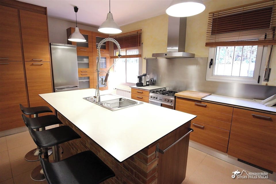 Modern fully equipped kitchen