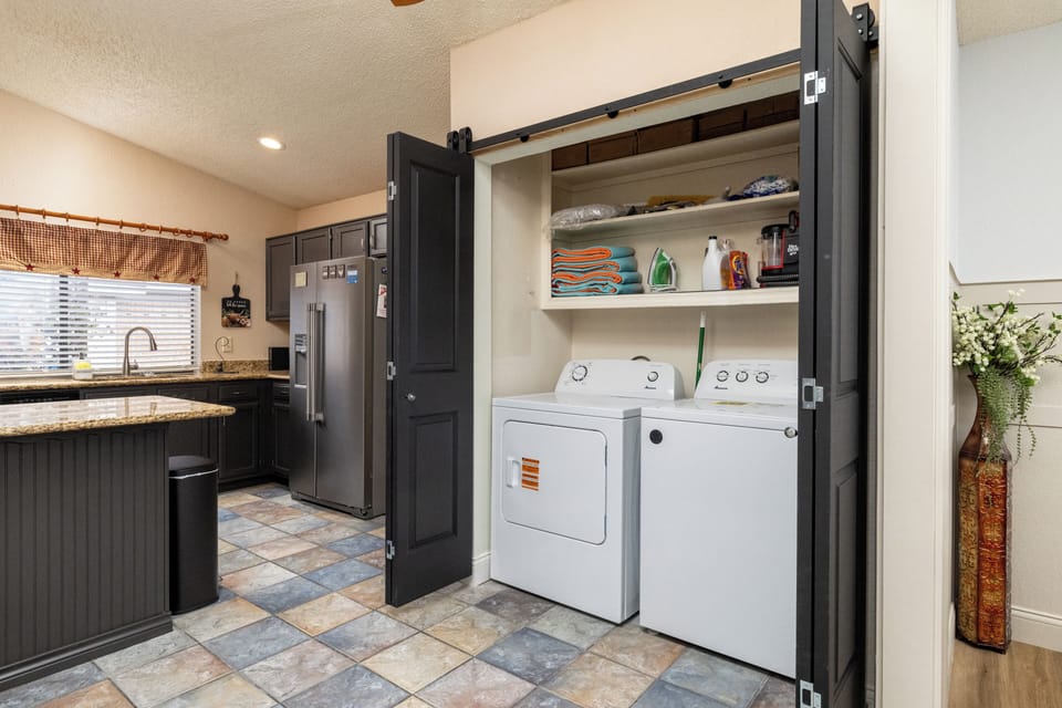Full sized washer and dryer with all laundry essentials