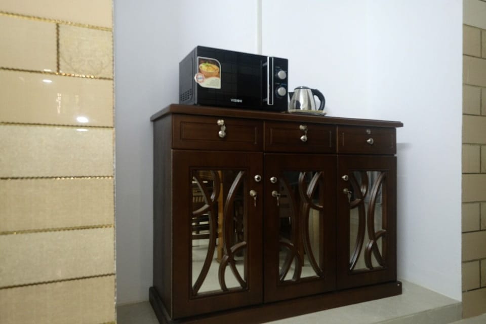 Microwave oven and coffee stand
