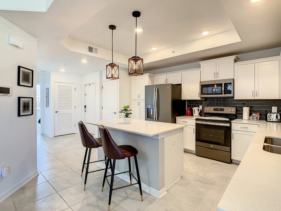 Kitchen | Offers plenty of cabinet space for extended stays.