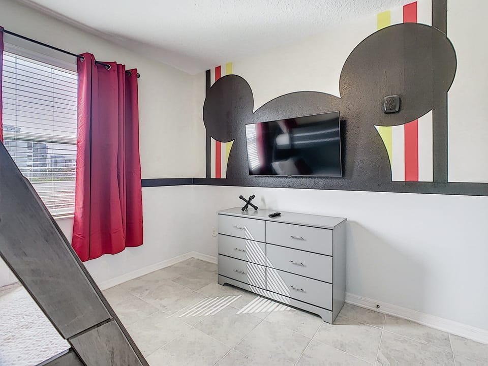 Bedroom 3 | Amenities.